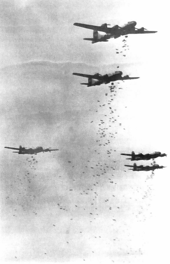 b 29s dropping bombs
