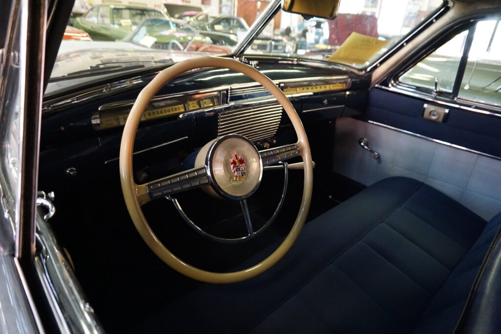 ypsilanti automotive heritage museum may 2015 099 (1947 frazer manhattan interior)